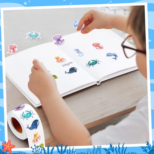 Qeeenar 1 Roll Aquatic Creatures Stickers Decal Reward Cute Office Supplies Incentives Animals Sticker Christmas Party Favor, 500 Pcs Each Roll - style: Aquatic Creatures