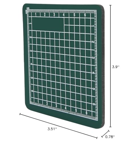 2pcs 8x8cm Mini Cutting Mat, Self Healing PVC Pad for DIY Craft, with Non Slip Surface for Writing Painting Carving