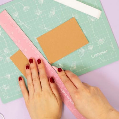 Craftelier - Self Healing Cutting Mat Portable A4 Cutting Board for Crafts and Sewing | Grid and Anti-slip Surface | Size 28 x 20 cm) 8 x 12