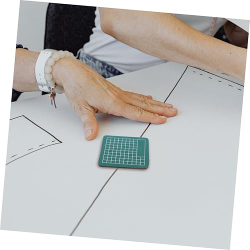 Mini Self Healing Cutting Mat Non Slip PVC Craft Board for Quilting Sewing Scrapbooking Arts Projects Portable Green