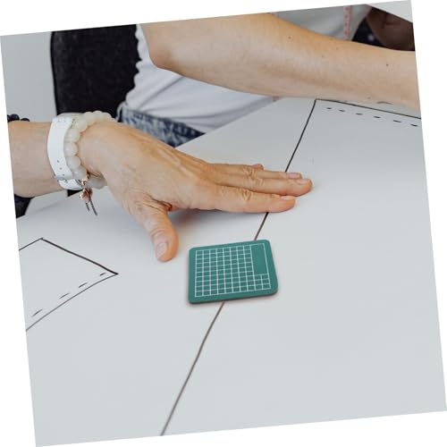 Uonlytech Mini Self Healing Cutting Mat Non Slip PVC Board for Scrapbooking Sewing Crafts Projects Green