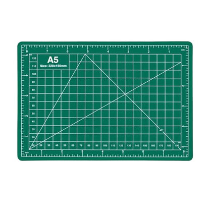 A Handmade Art Cutting Pad, Fabric Cutting Pad, Used For Sewing And Measuring Fabrics, Used For DIY Production, Size 8.6 * 5.9 Inches