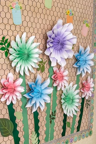 Teacher Created Resources Eucalyptus Green Scalloped Rolled Border Trim - 50ft - Decorate Bulletin Boards, Walls, Desks, Windows, Doors, Lockers, Schools, Classrooms, Homeschool & Offices